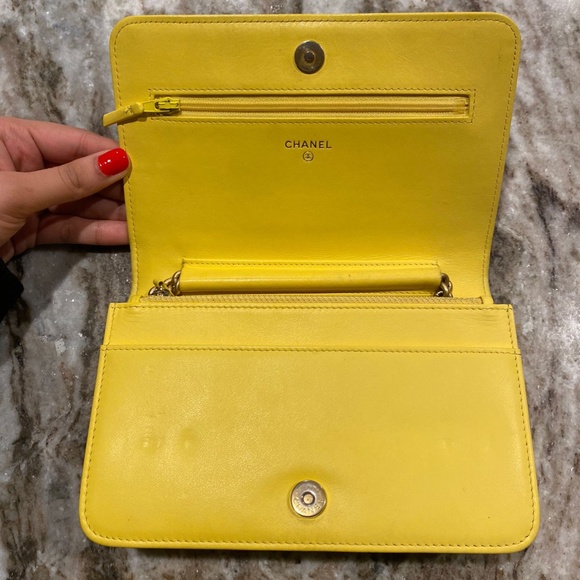 Amazing Condition! CHANEL Boy Wallet On Chain Yellow! 💛💛💛 - Picture 6 of 12